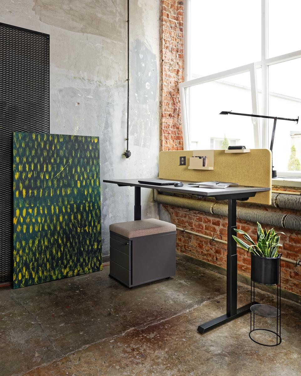 Desks, Lano-E 300 collection, MARO Office Furniture