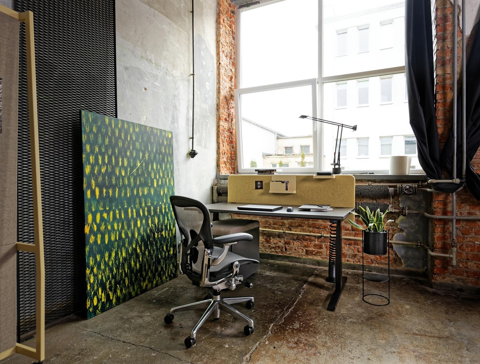 Desks, Lano-E 300 collection, MARO Office Furniture