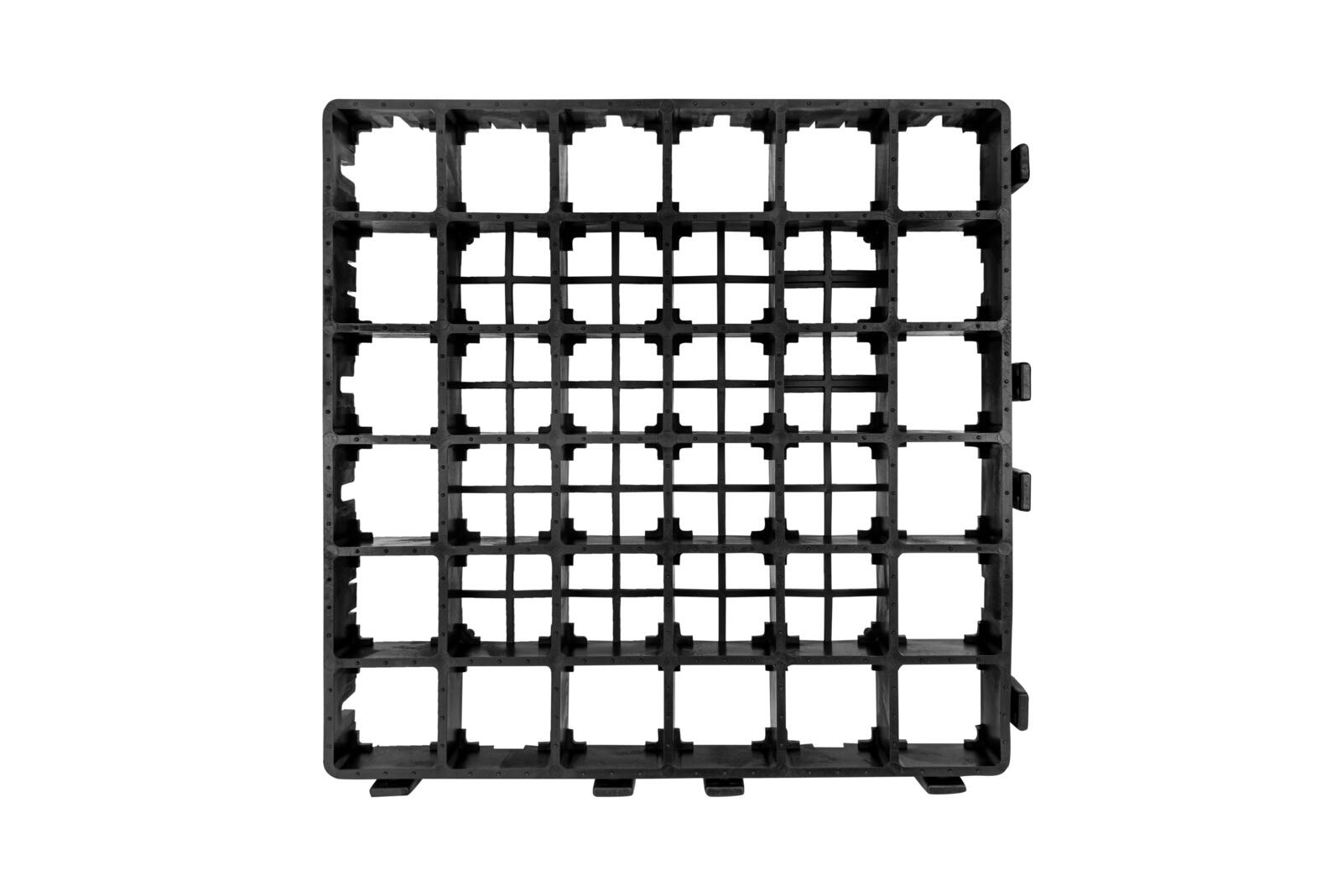 Lawn grille, INOVGREEN HL40, TPP Thermoplastics Polska Sp. z o.o.