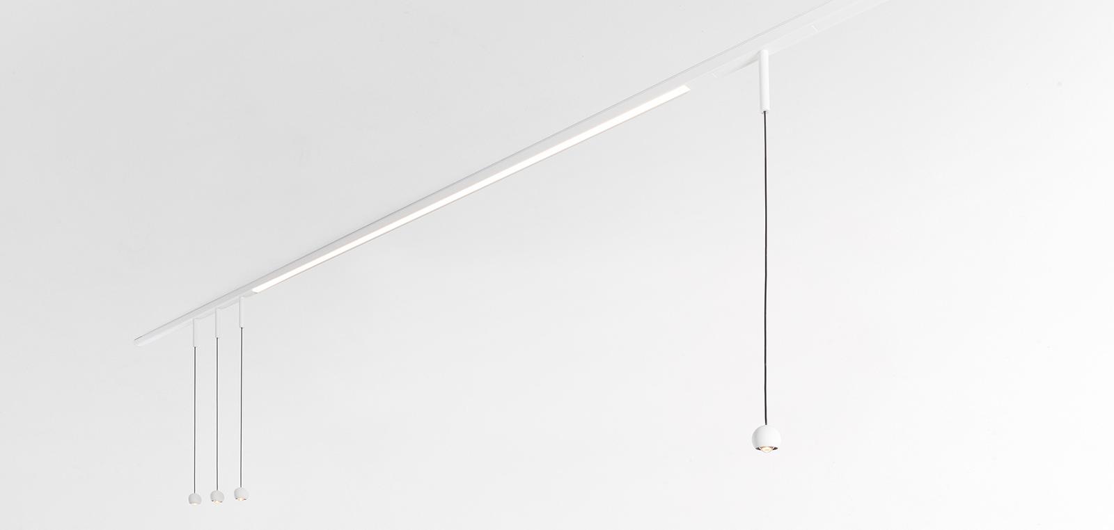 Track Lighting Systems, Pista linear, Modular Lighting Instruments