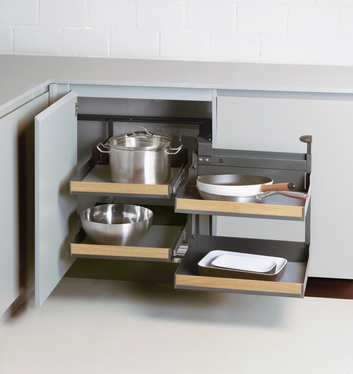 Corner storage
