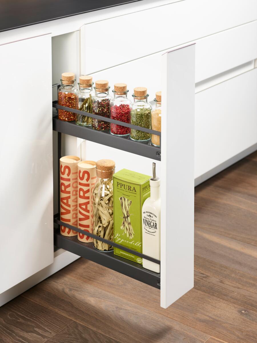 Under-counter storage in the cooking zone