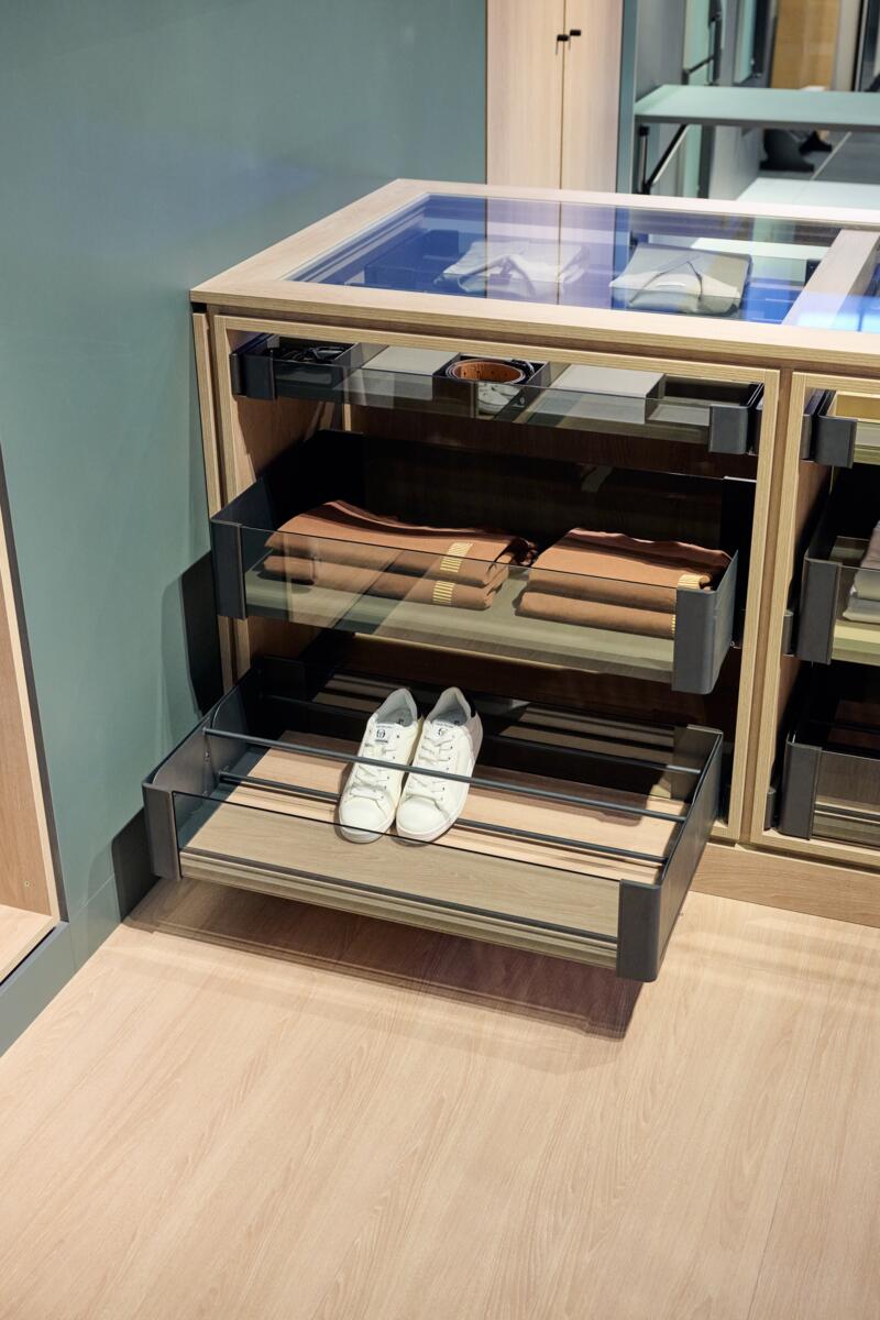 Wardrobe systems CONERO