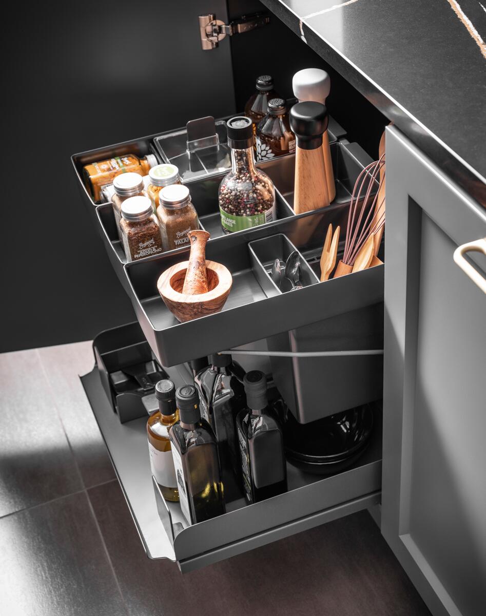 Under-counter storage in the cooking zone