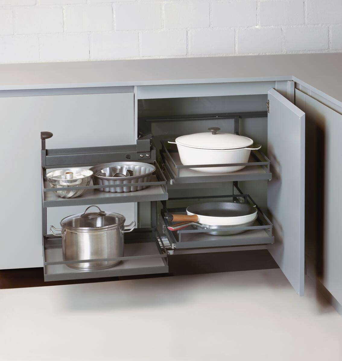 Corner storage
