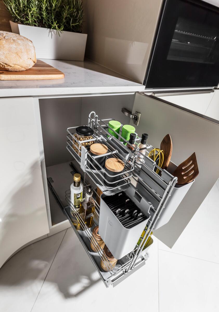 Under-counter storage in the cooking zone