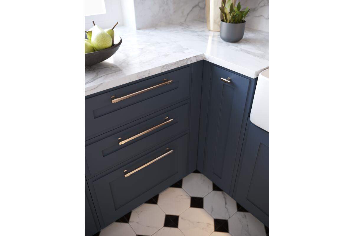 Furniture handles IMPERIAL
