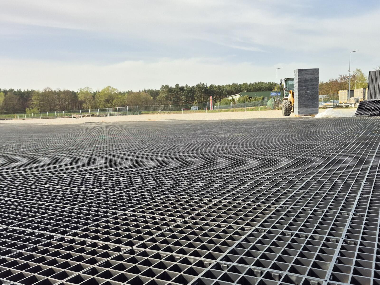 Lawn grille, INOVGREEN HL50, TPP Thermoplastics Polska Sp. z o.o.