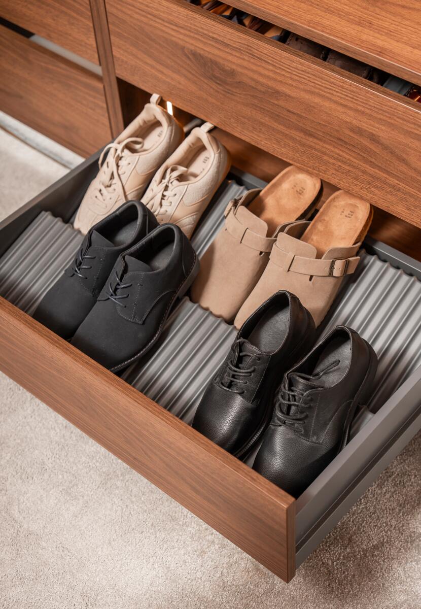 Wardrobe systems CONERO