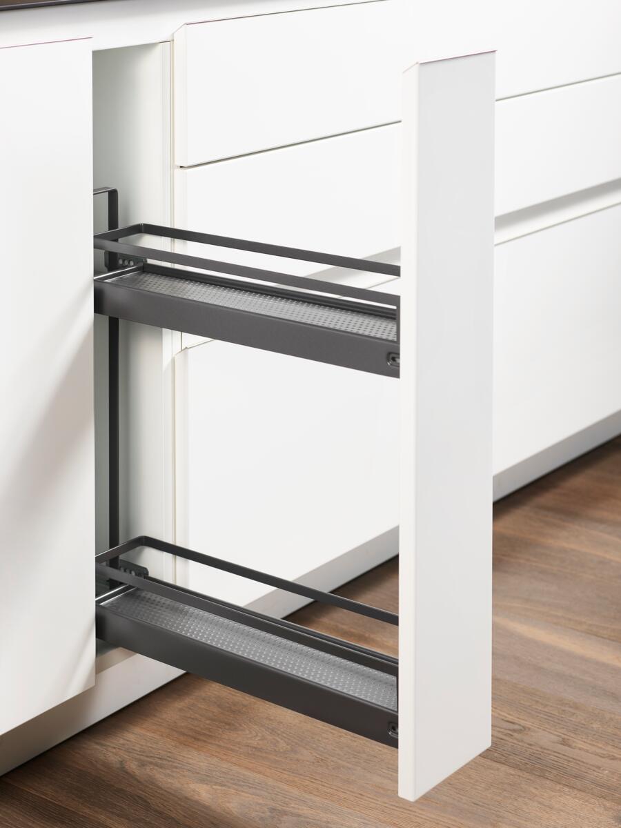 Under-counter storage in the cooking zone