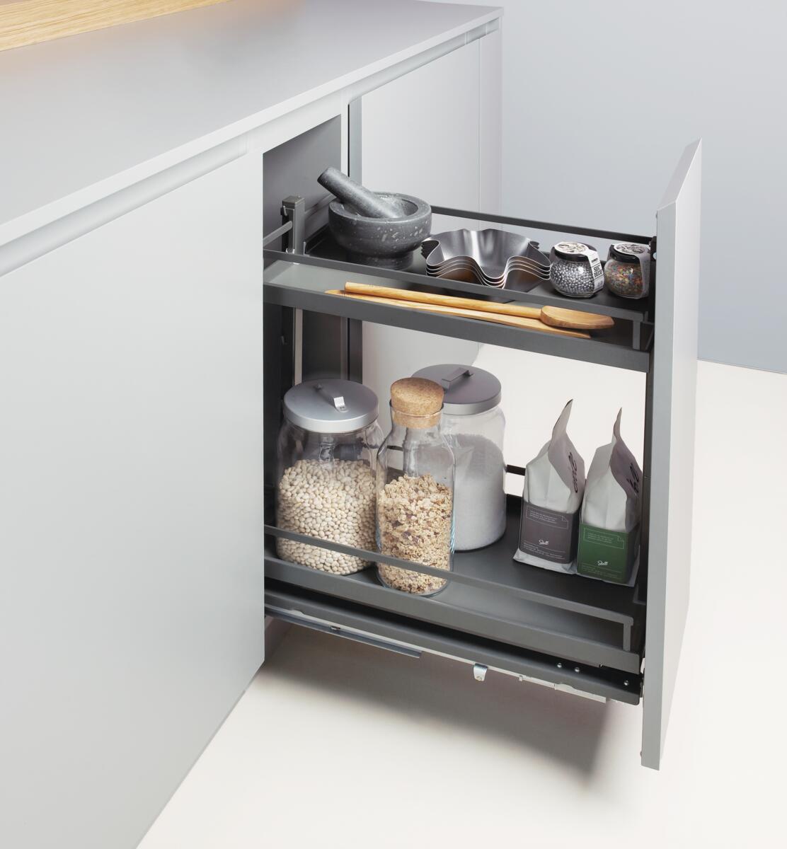 Under-counter storage in the cooking zone