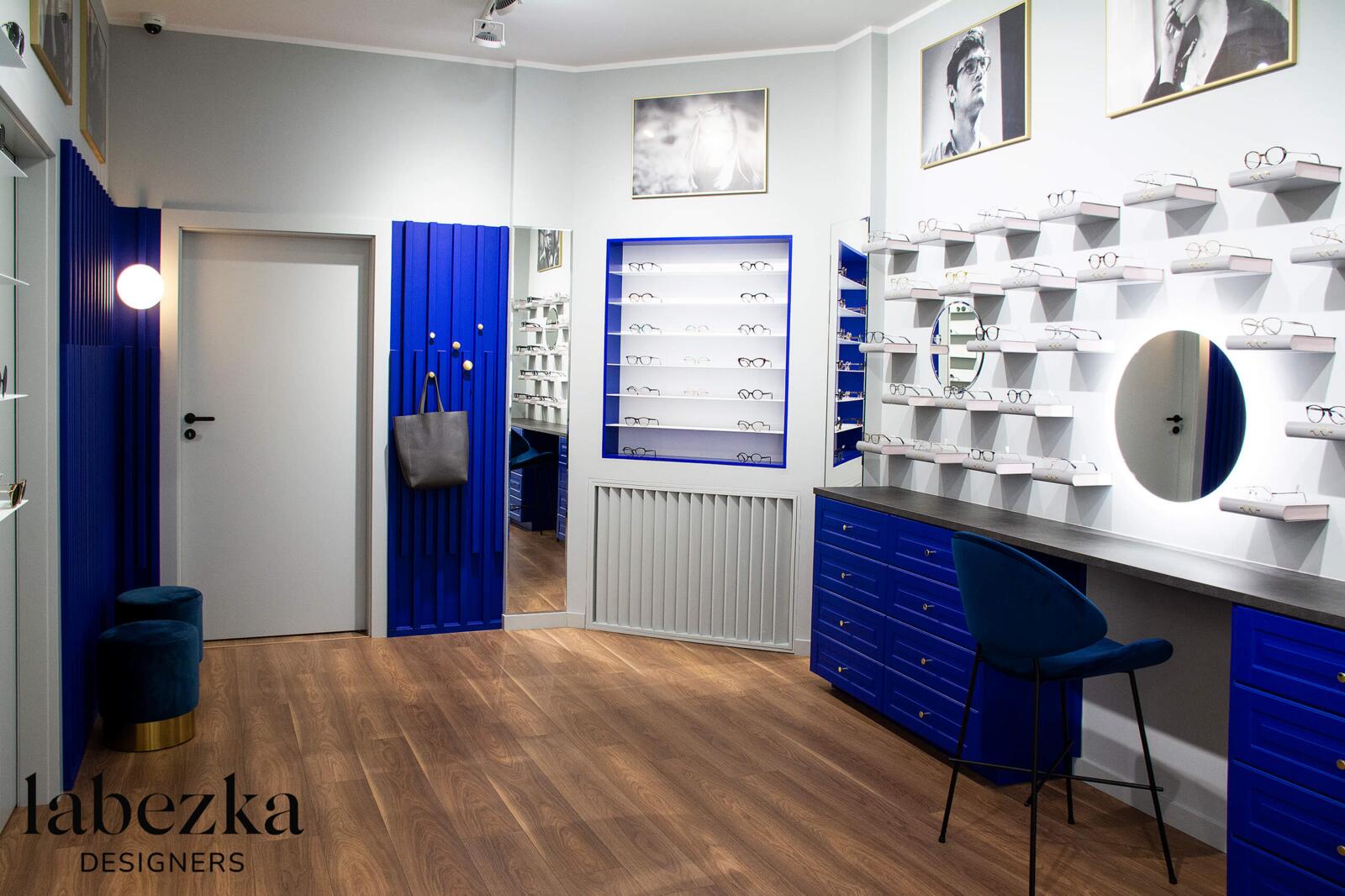 Projekty wnętrz komercyjnych i prywatnych
