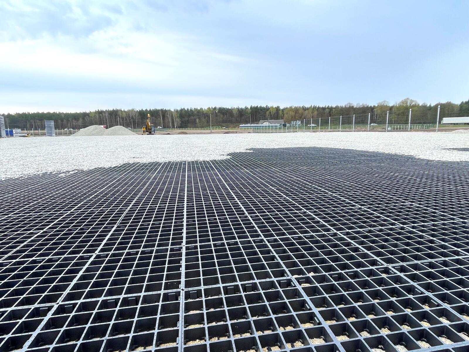 Lawn grille, INOVGREEN HL40, TPP Thermoplastics Polska Sp. z o.o.